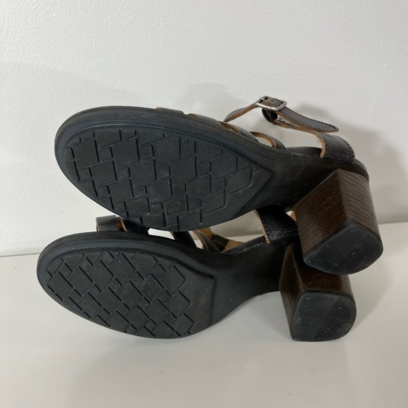 PALLADIUM Strappy Block Heel Sandals Metallic Look Womens Size 5.5 US Eur 36 - Picture 8 of 9